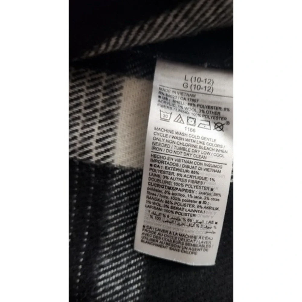 Old Navy Black Plaid Flannel Shacket Kids‎ Unisex Sz 10 Wool Blend Camping